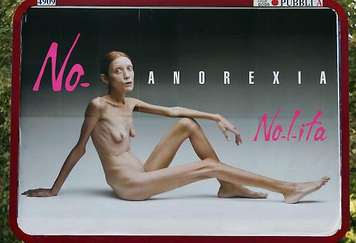 The advertising campaign featuring Isabelle Caro.